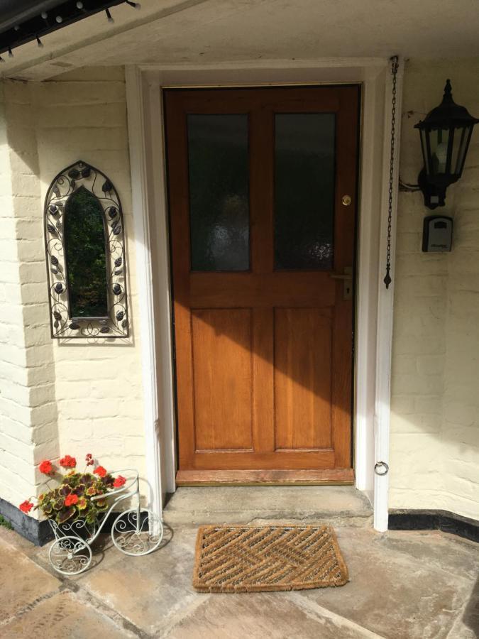 Bron Hafren Bed & Breakfast Montgomery Dış mekan fotoğraf